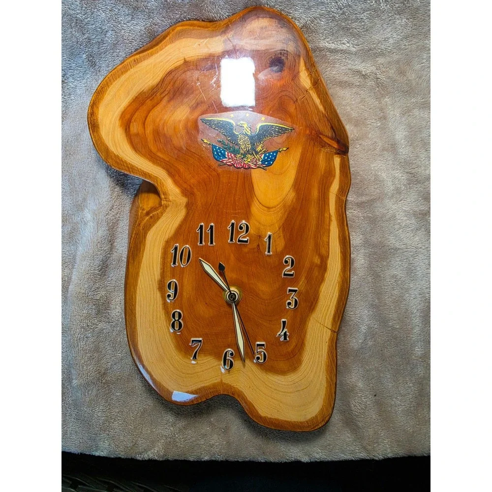 Vintage 1992 Tom Snider Signed Live Edge Wood Slab Wall Clock American Eagle 11